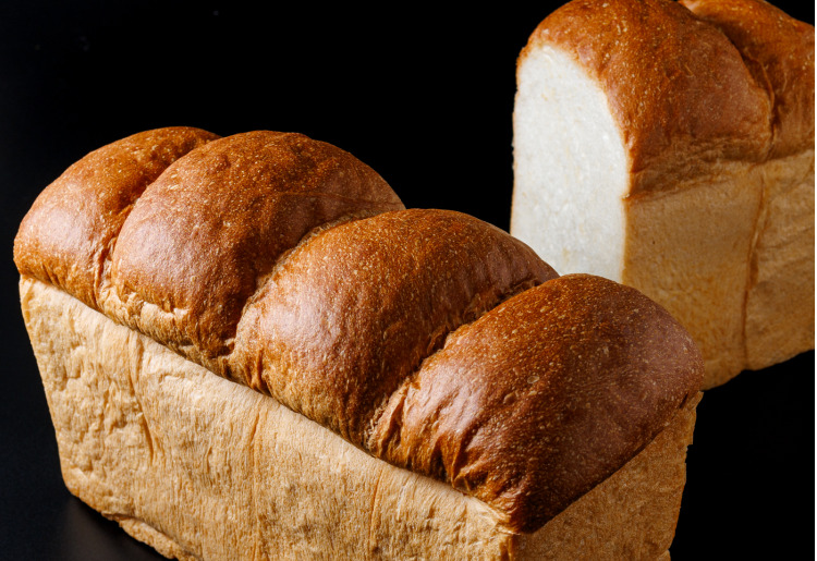 くちどけ山食パン 2斤